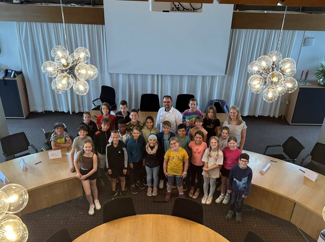 Spendenübergabe 4c Rathaus Seebäume